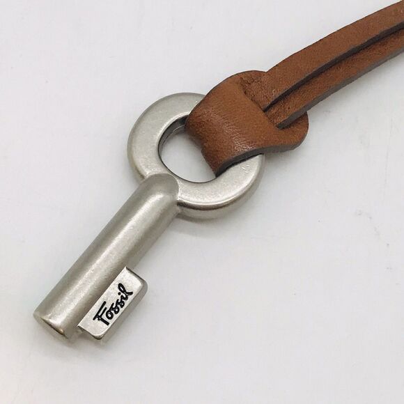 Fossil Key Charm Purse Accessory Key Fob Keychain Brown Leather with Silver Key - Picture 9 of 10